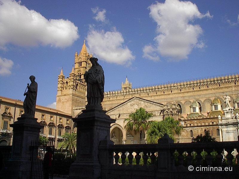 ../Images/Palermo_Cattedrale44.jpg